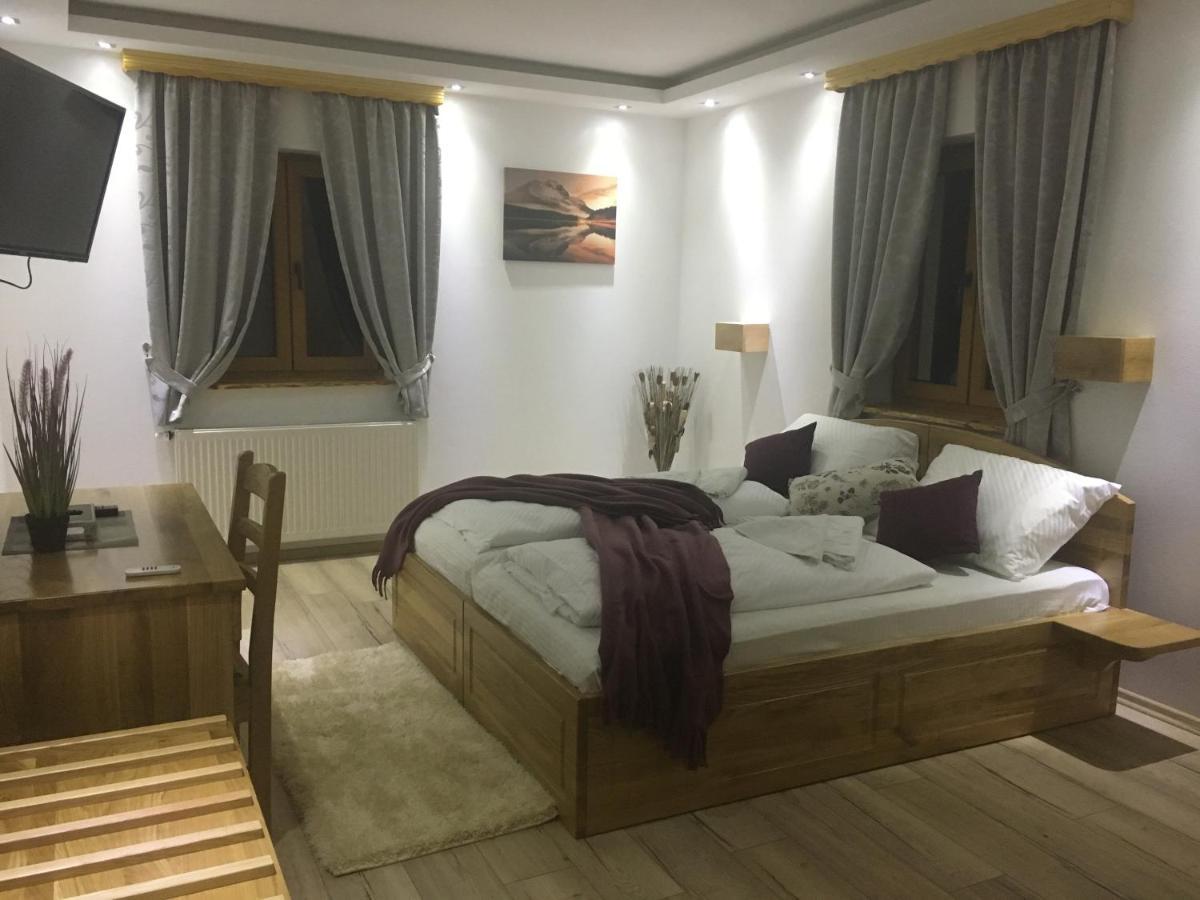 Отель Pansion House Prijeboj Плитвицкие озёра Экстерьер фото