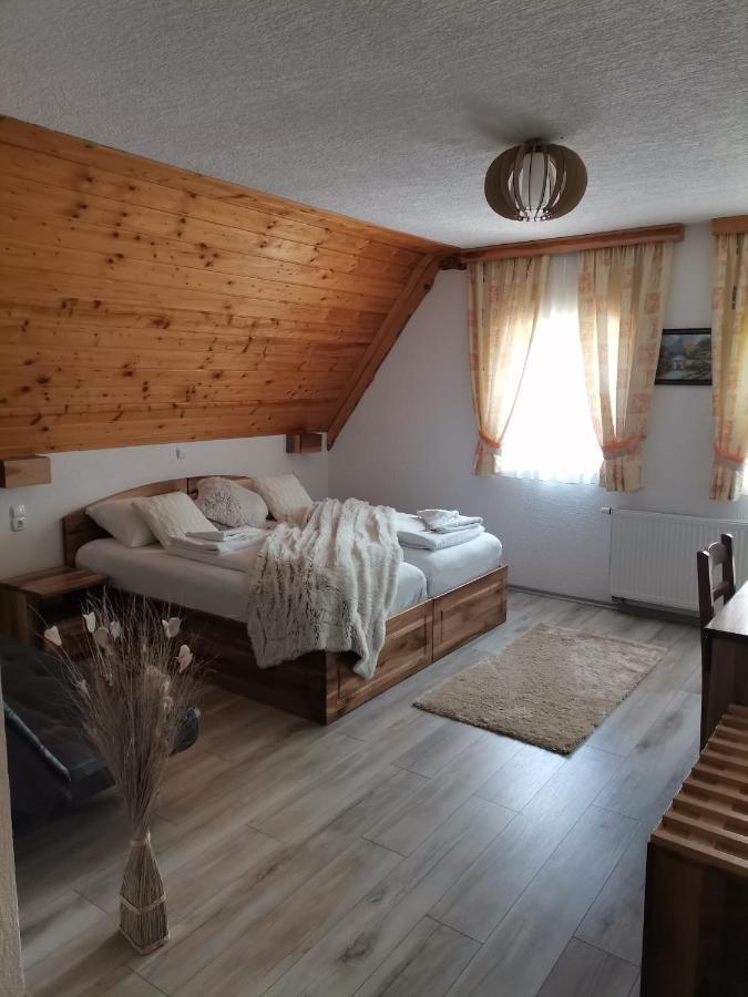 Отель Pansion House Prijeboj Плитвицкие озёра Экстерьер фото